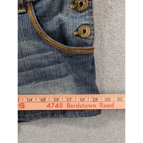 Southpole Bib Overall Shorts Womens Size 9 Denim Embroidered Faded Whiskers - Picture 6 of 12